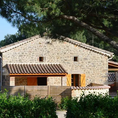 Domaine D'augnac Feriehus *